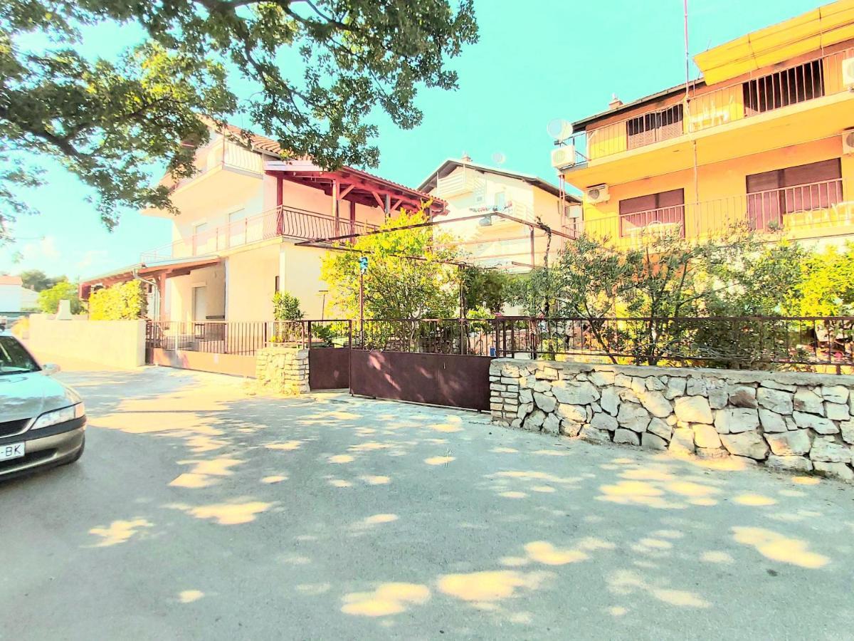 Apartman Arija-Pino Vodice Ngoại thất bức ảnh