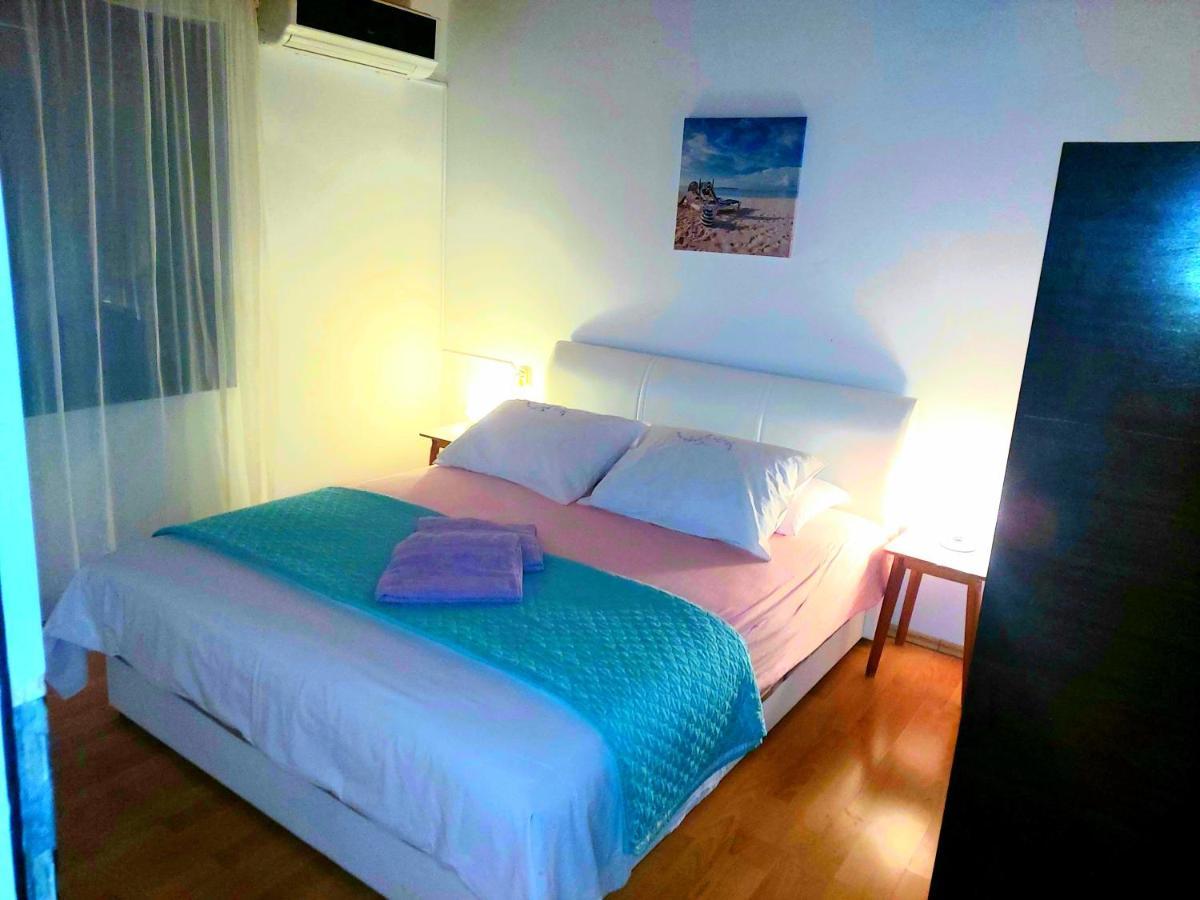 Apartman Arija-Pino Vodice Ngoại thất bức ảnh