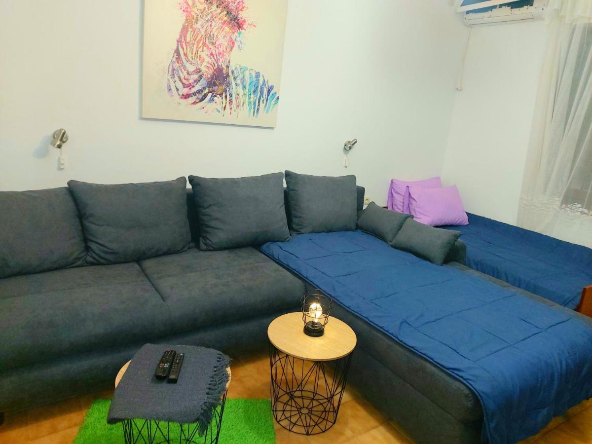 Apartman Arija-Pino Vodice Ngoại thất bức ảnh