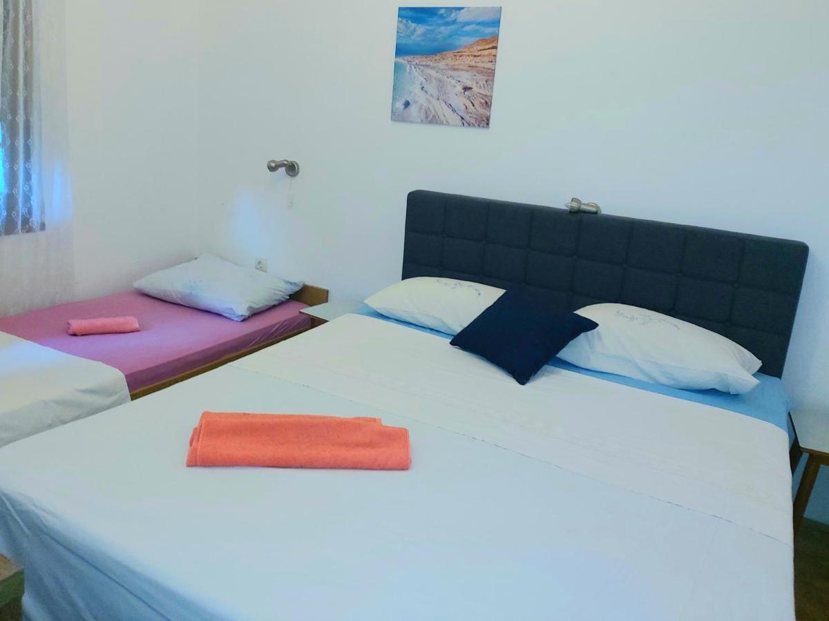 Apartman Arija-Pino Vodice Ngoại thất bức ảnh